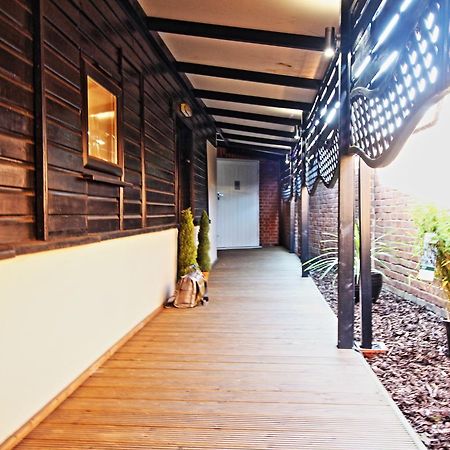 Star Apartment Ipswich Esterno foto